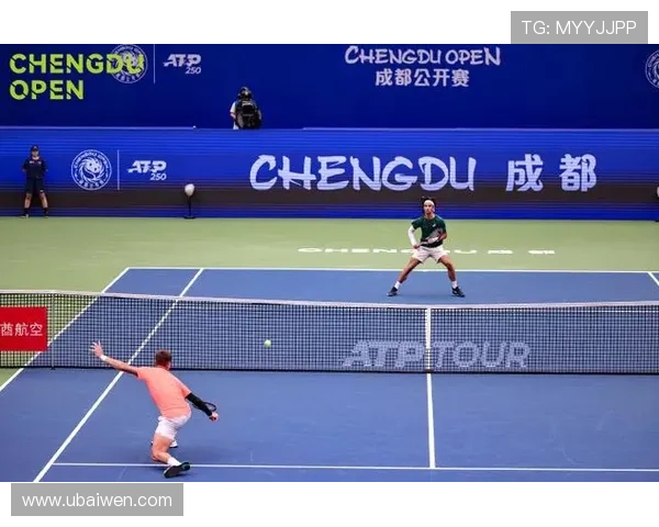 2025年网球赛季精彩回顾 新星崛起与老将的对决引发关注 2025年网球赛季精彩回顾 新星崛起与老将的对决引发关注