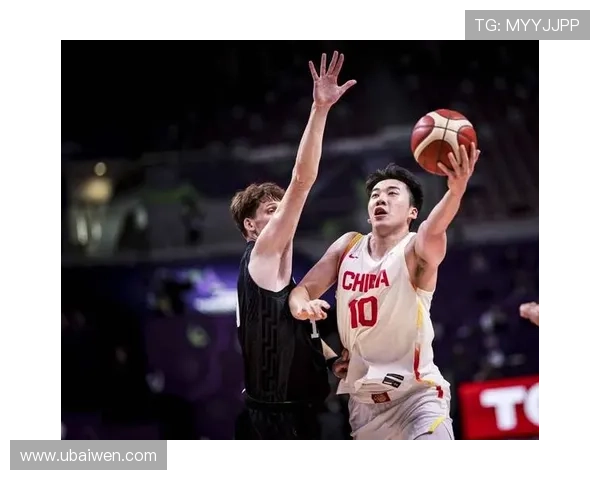 中国男篮迎战澳大利亚拼劲力 备战世界杯关键之战全员状态火热 中国男篮迎战澳大利亚拼劲力 备战世界杯关键之战全员状态火热