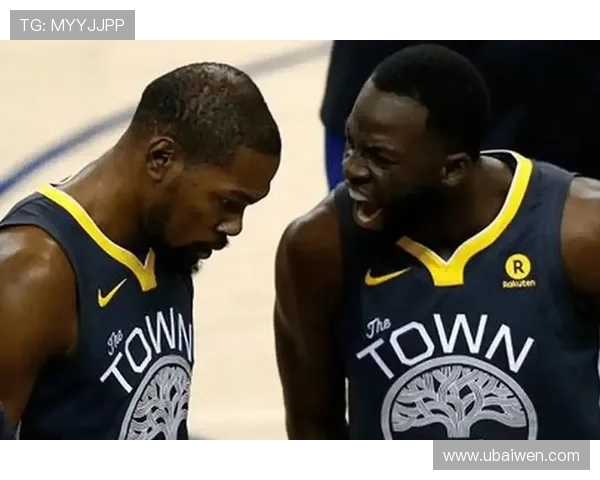 NBA最新动态:詹姆斯领衔湖人队冲击总冠军,杜兰特复出助力太阳队强势崛起 NBA最新动态:詹姆斯领衔湖人队冲击总冠军,杜兰特复出助力太阳队强势崛起